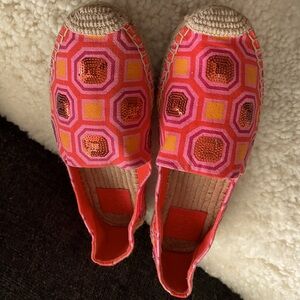 Tory Burch Women Pink and Orange Espadrilles. Size 8. True to size. Comfortable